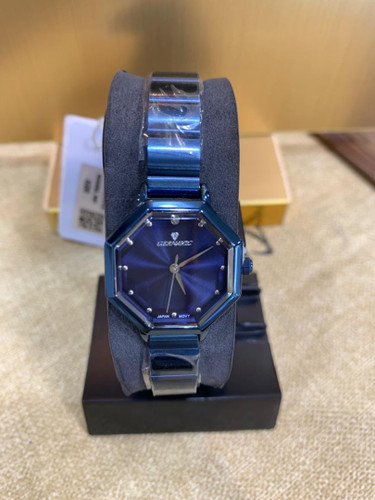 ساعت زنانه برند گرناویک صفحه سورمه ای