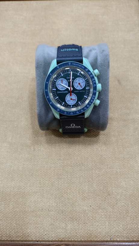 ساعت مردانه امگاسواچ سبز