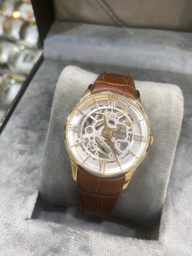 ساعت زنانه کوبل اتومات